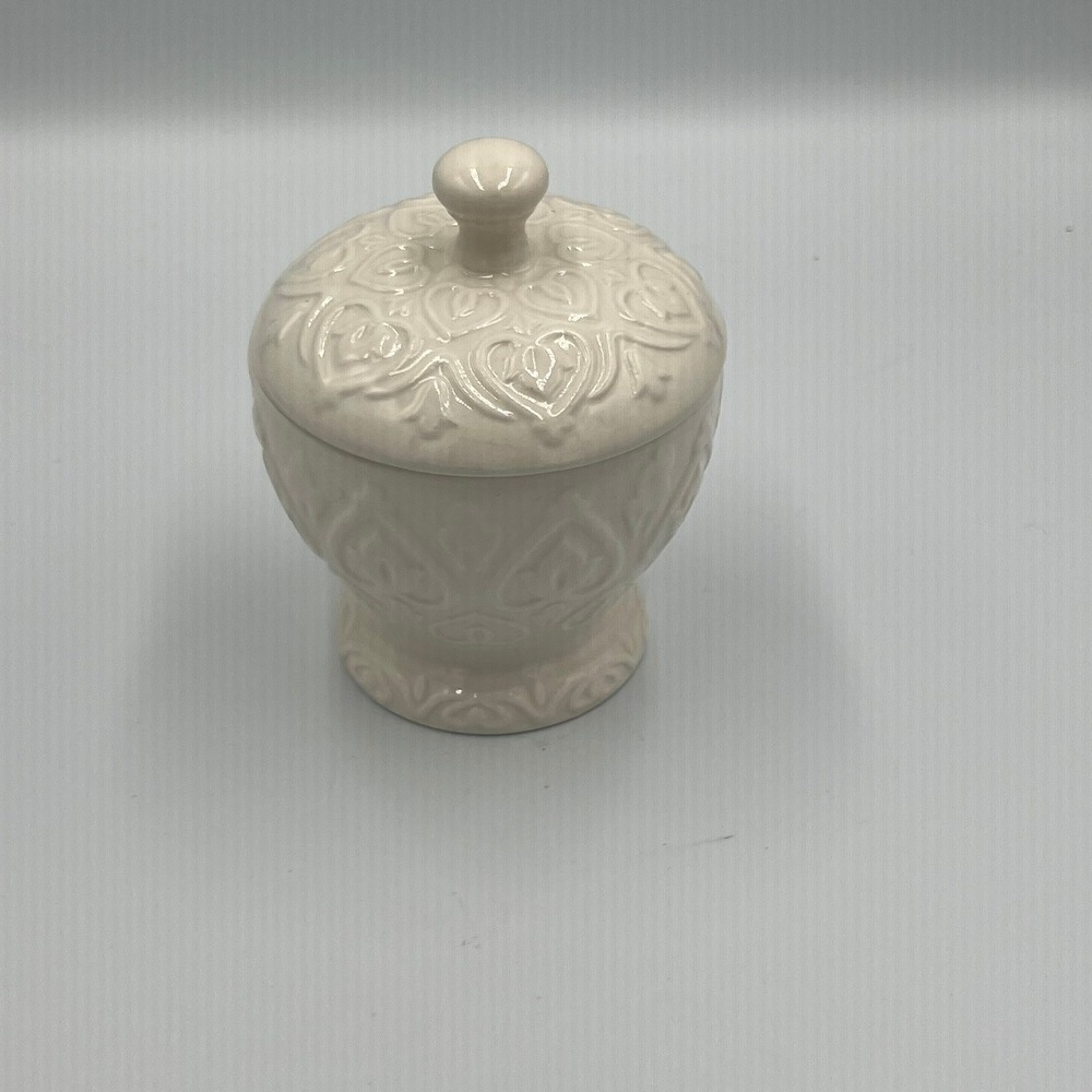 Ceramic Sugar Bowl Home OS Cream NWOT Embossed Heart Lidded Jar - Picture 2 of 7